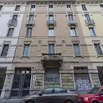 M1 M2 A Short Walk From The Subway Apartment *